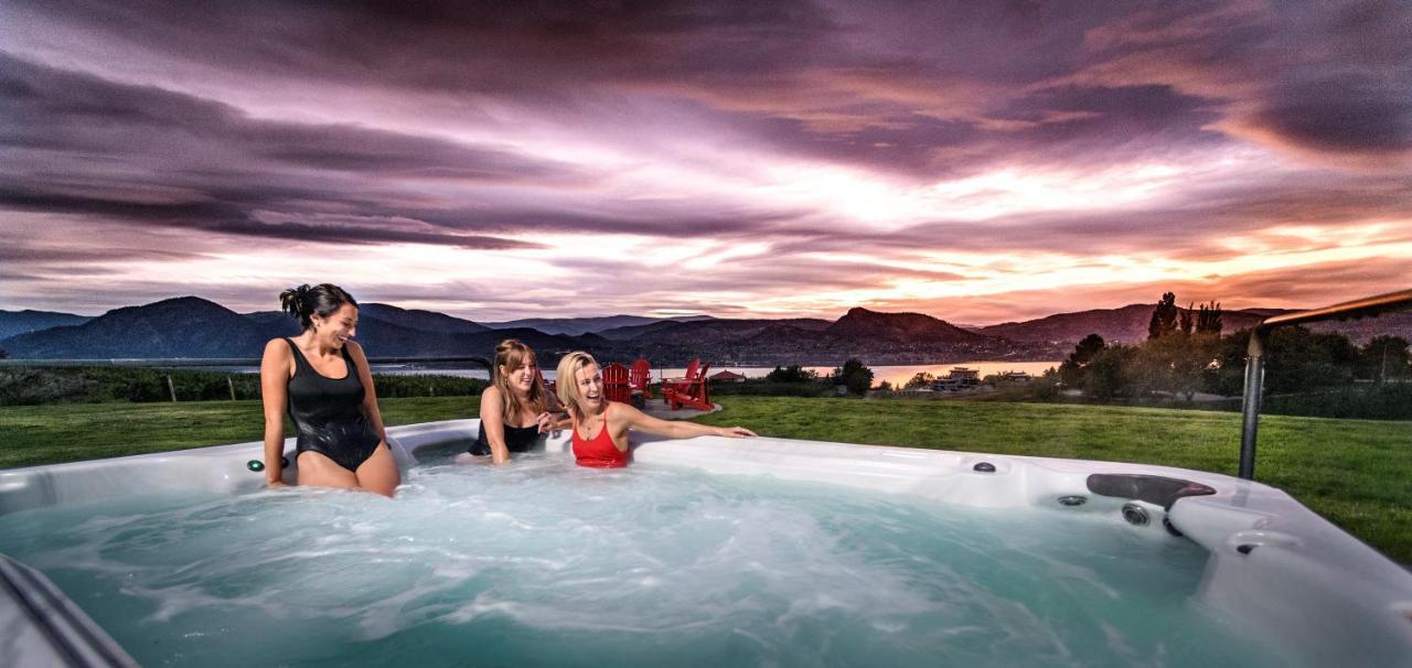 The Inn At Therapy Vineyards Naramata Esterno foto